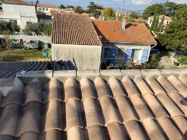 Chantier de couverture dans les Bouches-du-Rhône